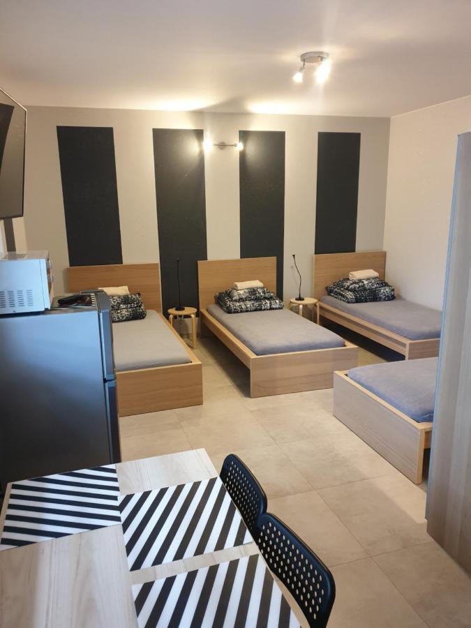 Nocleg Greys Brzeziny Exterior foto